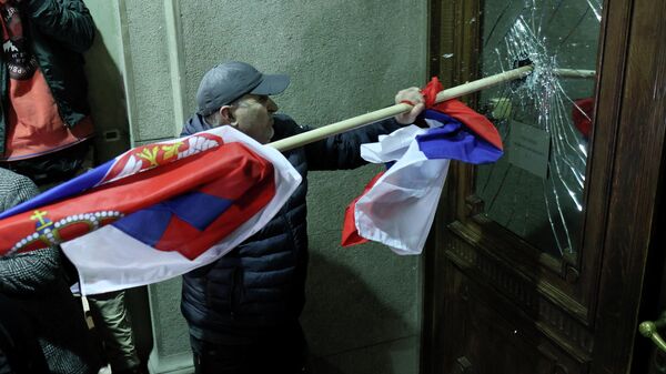 Беспорядки в Белграде после парламентских выборов - Sputnik Кыргызстан