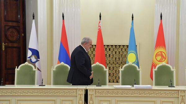Подписание соглашения о свободной торговле между ЕАЭС и Республикой Иран - Sputnik Кыргызстан