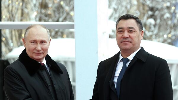 Президент КР принял участие в неформальной встрече лидеров СНГ в России - Sputnik Кыргызстан