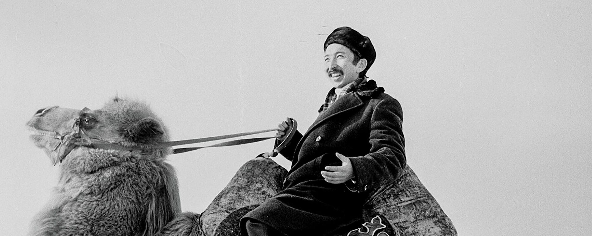 Известный кинорежиссер и сценарист Тологон Сыдыков - Sputnik Кыргызстан, 1920, 02.01.2024