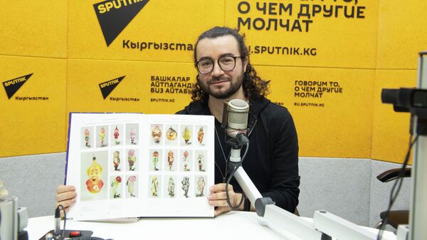 Коллекционер советских игрушек из Бишкека Алексей Калинин - Sputnik Кыргызстан