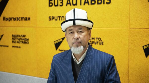 Кыргызстан мусулмандарынын муфтийинин биринчи орун басары Самидин кары Атабаев - Sputnik Кыргызстан