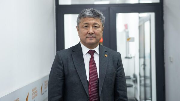 Замминистра образования и науки КР Муратбек Касымалиев  - Sputnik Кыргызстан