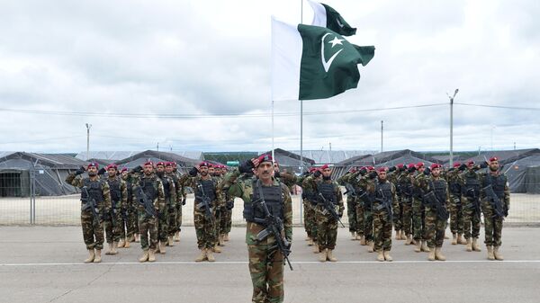 Военнослужащие вооруженных сил Пакистана. Архивное фото  - Sputnik Кыргызстан