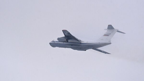 Самолет Ил-76 во время полета. Архивное фото - Sputnik Кыргызстан