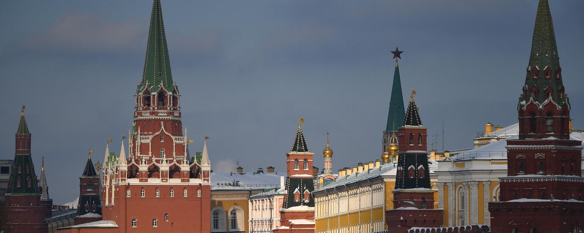 Вид на Кремлевский дворец в Москве. Архивное фото  - Sputnik Кыргызстан, 1920, 25.01.2024