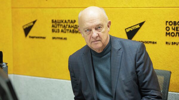 Директор Центра историко-культурного наследия КРСУ Леонид Сумароков - Sputnik Кыргызстан