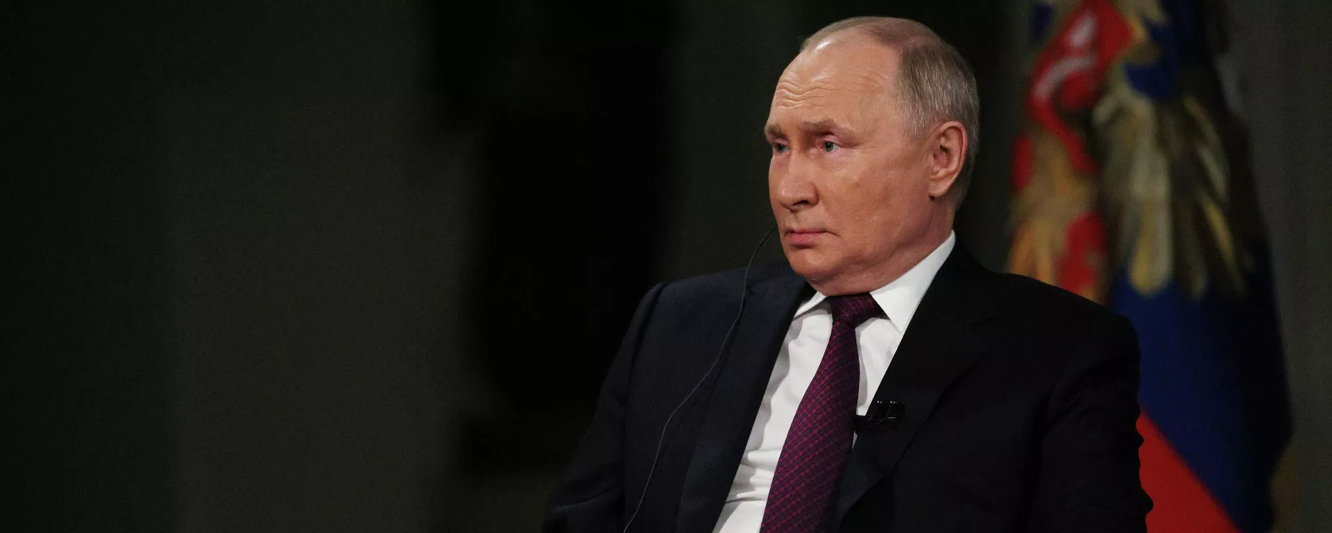 Президент РФ Владимир Путин дал интервью американскому журналисту Такеру Карлсону - Sputnik Кыргызстан, 1920, 09.02.2024
