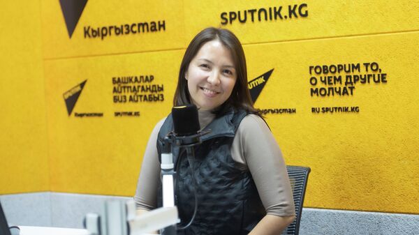 Поэтесса Гульниза Тойчиева - Sputnik Кыргызстан