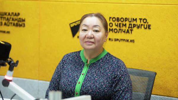 Директор Детского дома Мээрим булагы Гульнара Дегенбаева - Sputnik Кыргызстан