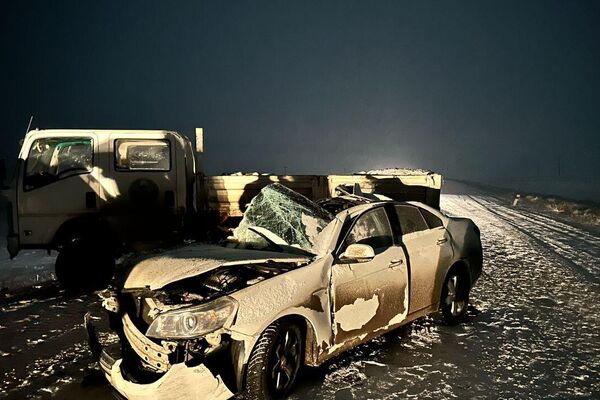 В результате ДТП погибла одна из пассажирок Chevrolet - Sputnik Кыргызстан