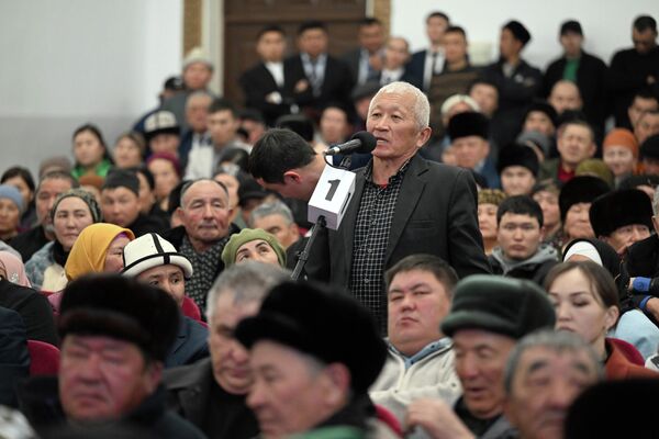 В 2019 году гражданское общество выступило против работ на месторождении Кызыл-Омпол - Sputnik Кыргызстан