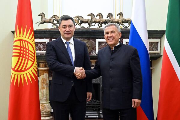 Особое внимание было уделено торгово-экономическим отношениям, научно-техническому взаимодействию и культурно-гуманитарным связям - Sputnik Кыргызстан