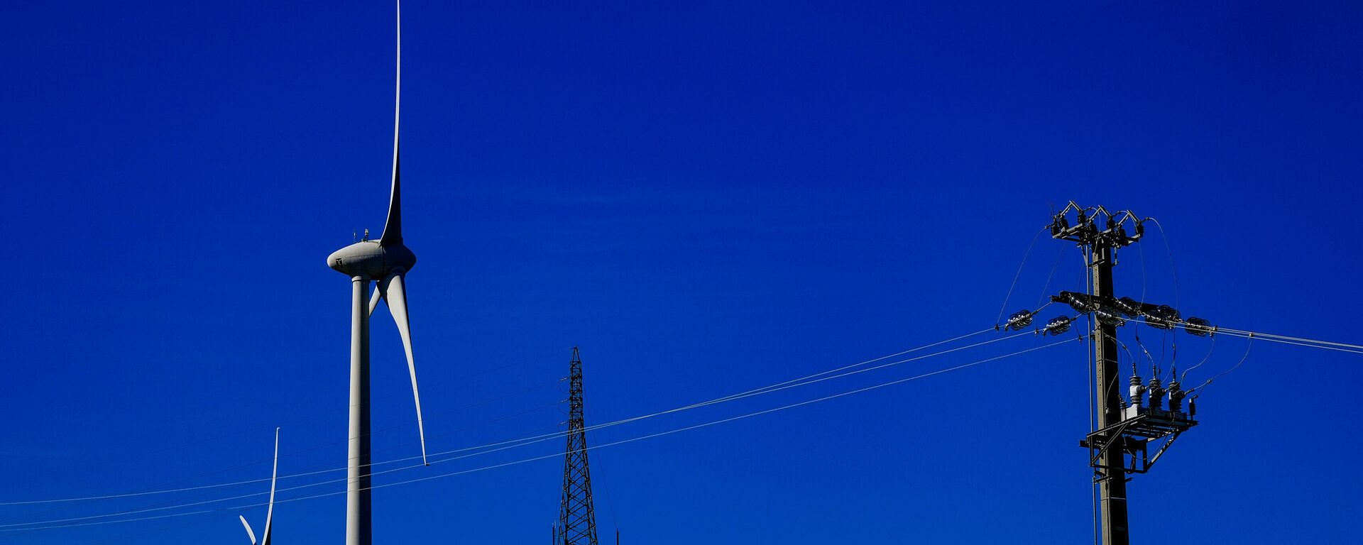Ветровая электростанция. Иллюстративное фото - Sputnik Кыргызстан, 1920, 24.02.2024