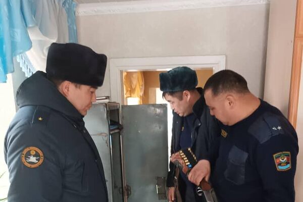 Сотрудники милиции проверили более 1 000 охотников-любителей и 148 владельцев газотравматического оружия - Sputnik Кыргызстан