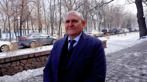 Как проголосовать на выборах президента России в КР — видео - Sputnik Кыргызстан
