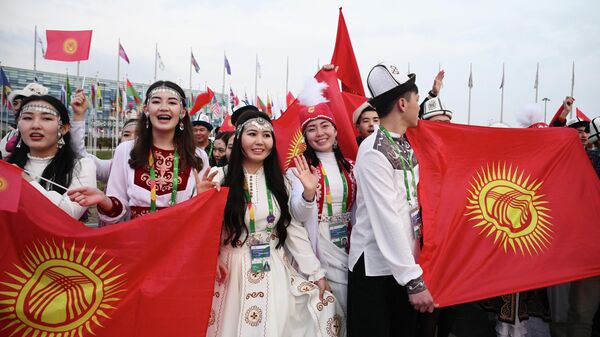 Делегация из Кыргызстана на Всемирном фестивале молодежи в Сириусе - Sputnik Кыргызстан