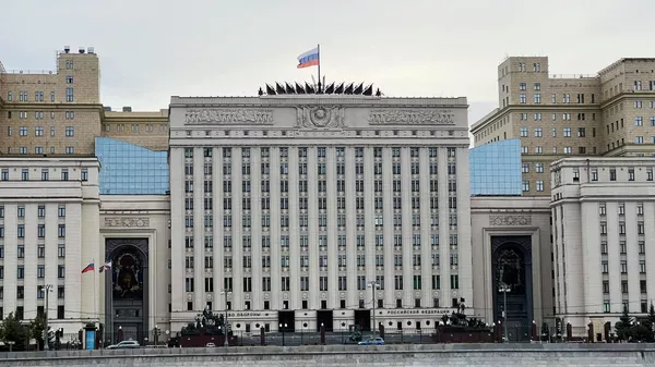 Здание Министерства обороны РФ в Москве. Архивное фото - Sputnik Кыргызстан
