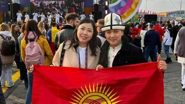 Депутат Аида Исатбек кызы Дүйнөлүк жаштар фестивалына конок катары катышты - Sputnik Кыргызстан