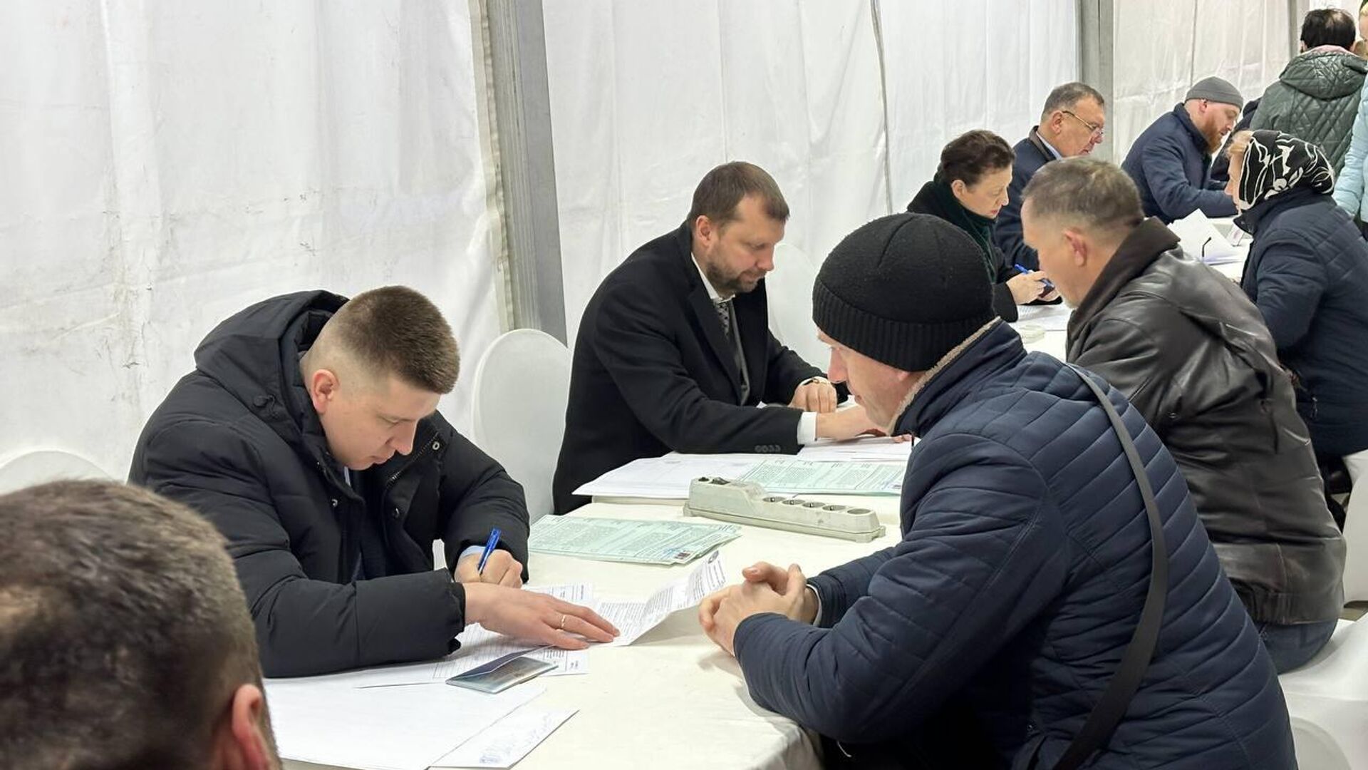 Выборы президента России в Кыргызстане Выборы президента России в Кыргызстане - Sputnik Кыргызстан, 1920, 15.09.2026