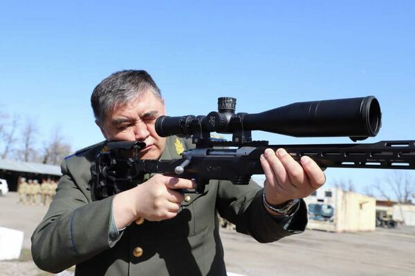 Ташиев сказал, что со стороны руководства страны и ведомства создаются необходимые условия для успешного выполнения стоящих перед ПС ГКНБ боевых задач - Sputnik Кыргызстан