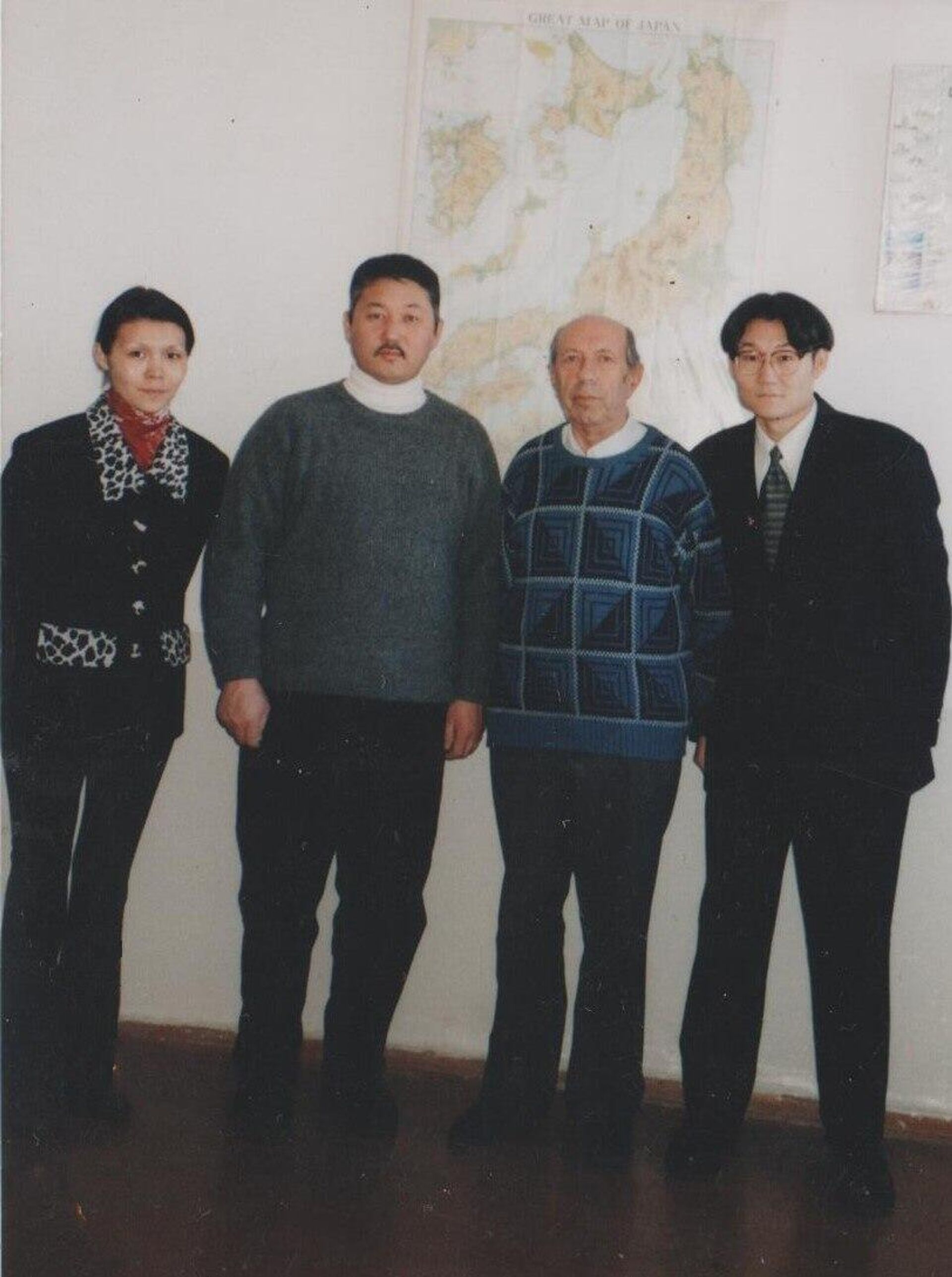 Экс-посол Кыргызстана в Японии Рысбек Молдогазиев - Sputnik Кыргызстан, 1920, 20.03.2024