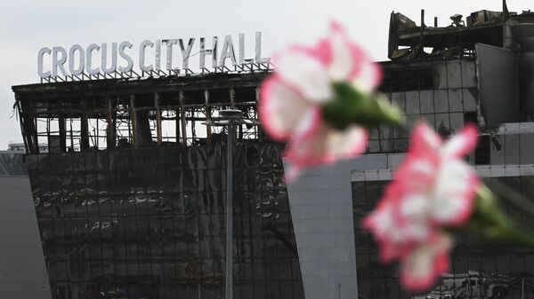 Здание Крокус Сити Холл после теракта. Архивное фото  - Sputnik Кыргызстан