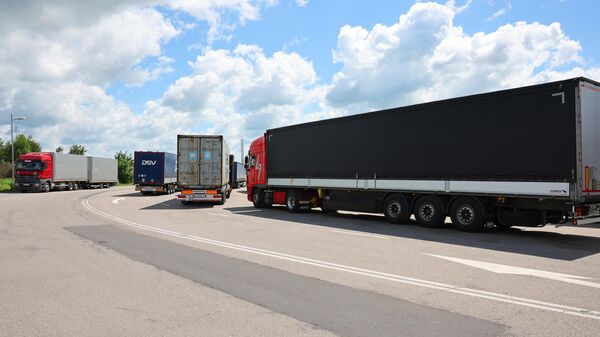 Жүк ташуучу унаалар - Sputnik Кыргызстан