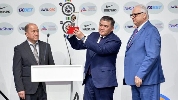 Зампред кабмина Камчыбек Ташиев выступил на открытии лицензионного азиатского отборочного турнира по борьбе - Sputnik Кыргызстан