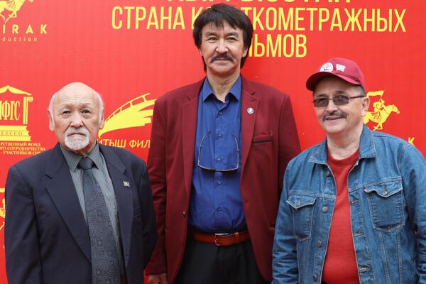 На фестиваль поступило более 800 заявок от иностранных и отечественных кинематографистов - Sputnik Кыргызстан