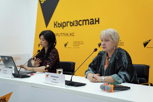 Радиоведущая объяснила, почему журналисту важно быть хорошим продюсером - Sputnik Кыргызстан