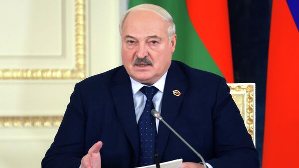 Президент Беларуси Александр Лукашенко - Sputnik Кыргызстан