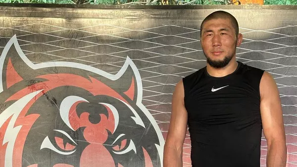 Кыргызстанец, боец UFC Мыктыбек Оролбай уулу Кыргызстанец, боец UFC Мыктыбек Оролбай уулу - Sputnik Кыргызстан