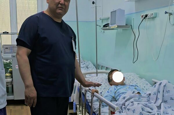 6 мая трое из четырех детей, поступивших в отделение реанимации, были успешно прооперированы. - Sputnik Кыргызстан