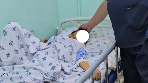ДТП в Сузаке — 3 школьника переведены из реанимации в травматологию - Sputnik Кыргызстан