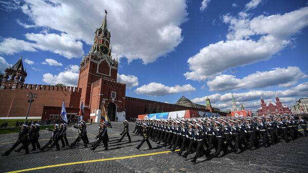 Военный парад, посвящённый Победе в Великой Отечественной войне на Красной площади в Москве. Архивное фото  - Sputnik Кыргызстан
