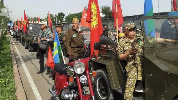 Репетиция торжественного марша Бишкекского гарнизона ко дню Победы  - Sputnik Кыргызстан