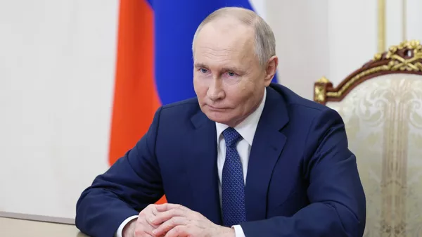 Президент России Владимир Путин на совещании Совбеза РФ - Sputnik Кыргызстан