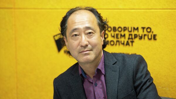 Кинорежиссер и публицист Эмиль Джумабаев  - Sputnik Кыргызстан