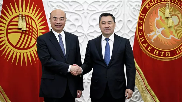 Президент принял вице-премьера Госсовета Китая Лю Гочжуна - Sputnik Кыргызстан