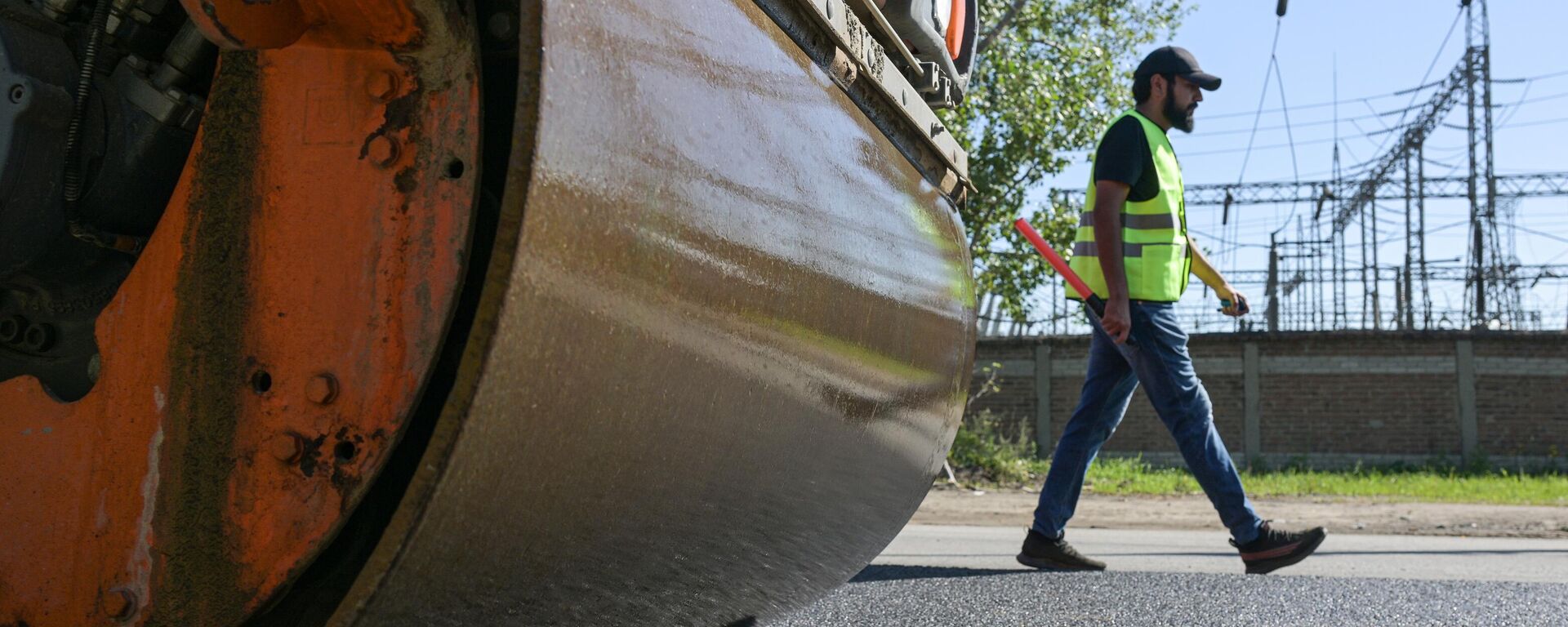 Жол оңдоо иштери. Архив - Sputnik Кыргызстан, 1920, 13.08.2025