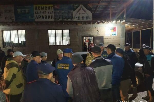 В Аксыйском районе эвакуировали 250 жителей из-за угрозы подтопления домов - Sputnik Кыргызстан