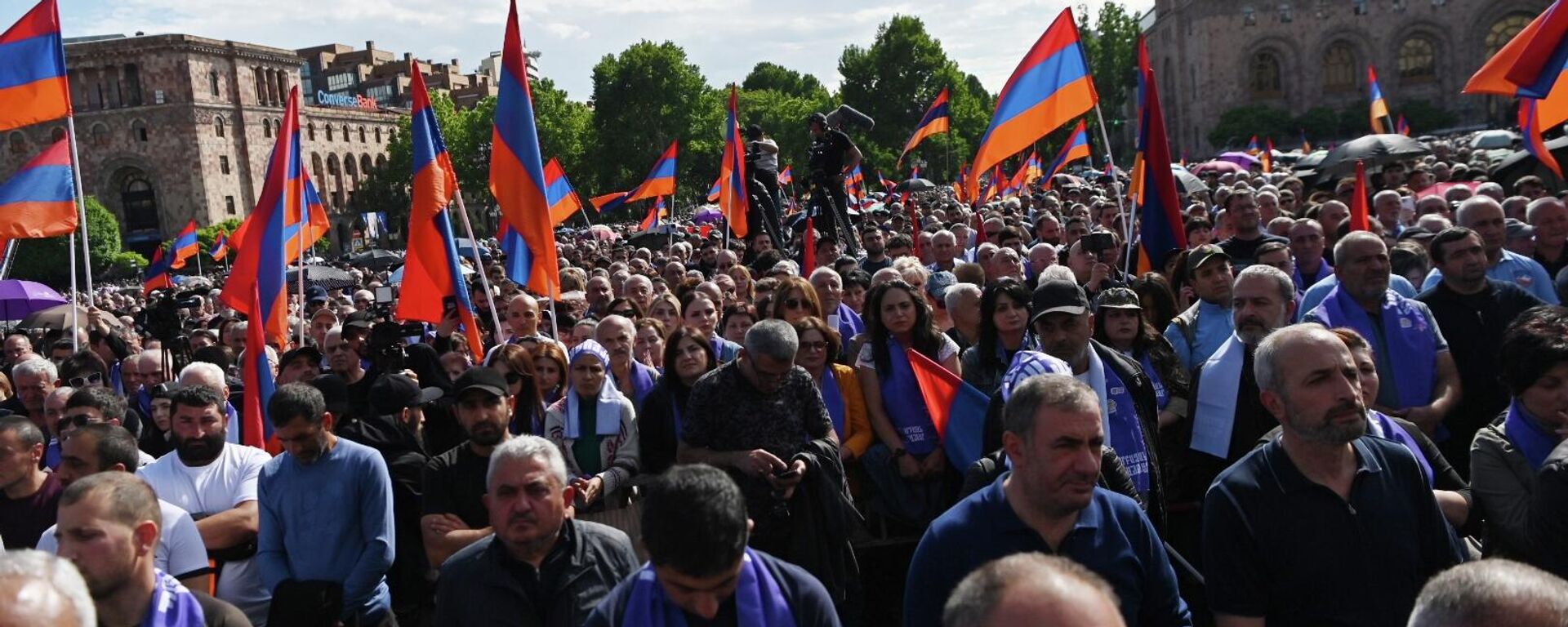 Митинг протеста в Ереване - Sputnik Кыргызстан, 1920, 26.05.2024
