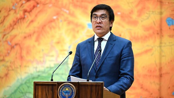 Зампредседателя кабмина Эдиль Байсалов. Архивное фото - Sputnik Кыргызстан