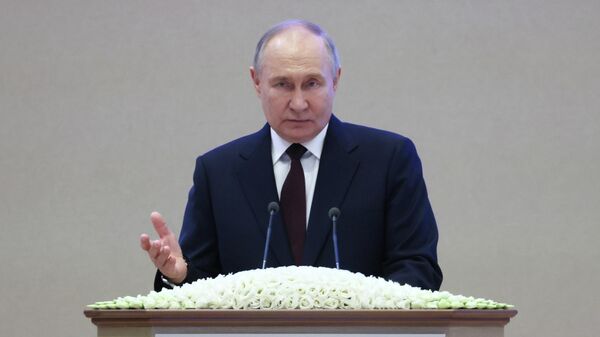 Рабочий визит президента Владимира Путина в Узбекистан. День второй - Sputnik Кыргызстан