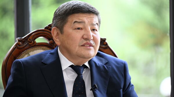 Председатель кабмина Акылбек Жапаров - Sputnik Кыргызстан