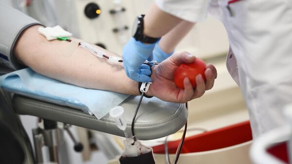 Сдача донорской крови. Архивное фото  - Sputnik Кыргызстан