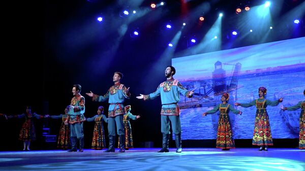 Бишкекте Россия күнүнө арналган майрамдык концерт өттү. Видео - Sputnik Кыргызстан