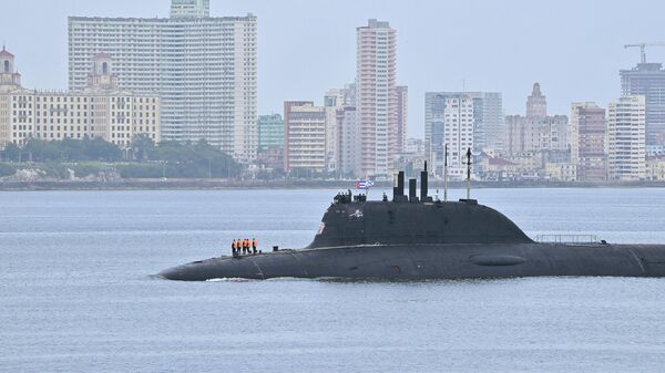 Российская атомная подводная лодка Казань прибывает в гавань Гаваны, Куба - Sputnik Кыргызстан