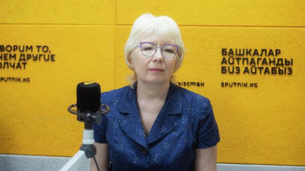 Председатель Союза женщин за традиционные ценности Евгения Строкова - Sputnik Кыргызстан
